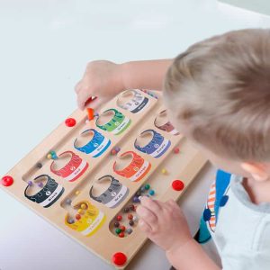 SortBoard, oktató játék a színek válogatásához és tanulásához